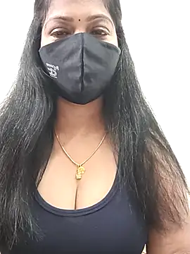 shivani27 online show from 07/07/26, 07:56