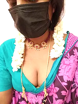 Snapshot of sana-99 chatting on 10/03/25, 06:10 sana-99 online show from 10/03/25, 06:10