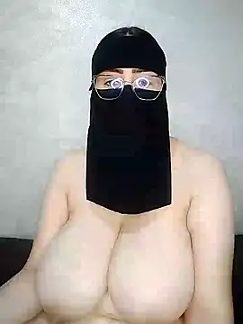 Arabic-loka online show from 10/26/25, 01:28