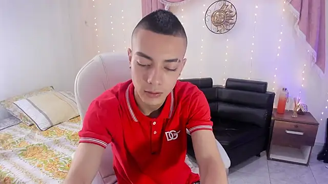 Dereck Boy8 online show from 10/06/25, 08:28