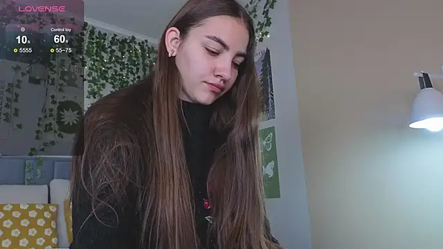 Snapshot of Ashley_Pierce chatting on 09/21/25, 04:03 Ashley Pierce online show from 09/21/25, 04:03