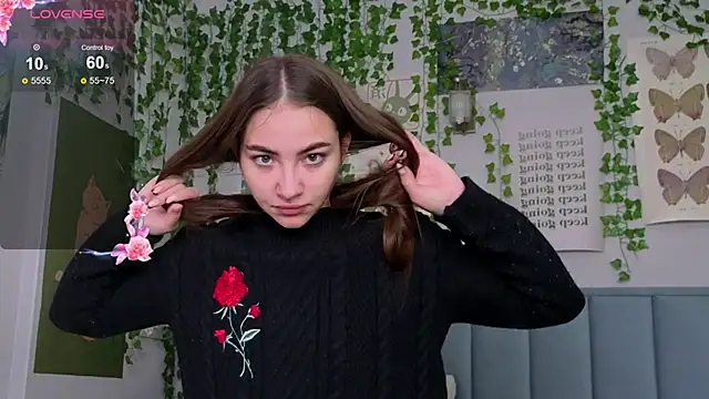 Snapshot of Ashley_Pierce chatting on 12/04/25, 04:11 Ashley Pierce online show from 12/04/25, 04:11