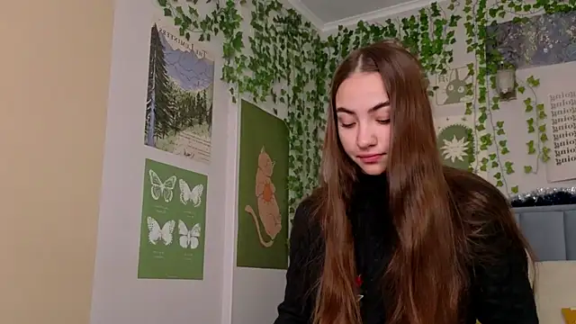 Snapshot of Ashley_Pierce chatting on 12/16/25, 04:17 Ashley Pierce online show from 12/16/25, 04:17