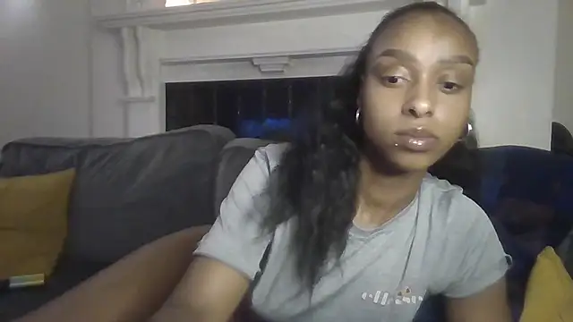 Snapshot of Hazel_Dollxx chatting on 06/29/26, 09:48 Hazel Dollxx online show from 06/29/26, 09:48