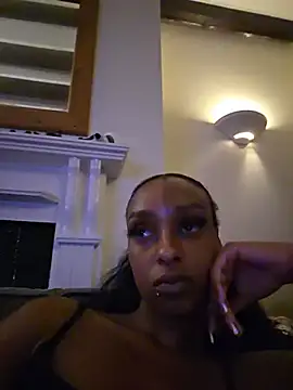 Snapshot of Hazel_Dollxx chatting on 07/12/26, 11:51 Hazel Dollxx online show from 07/12/26, 11:51