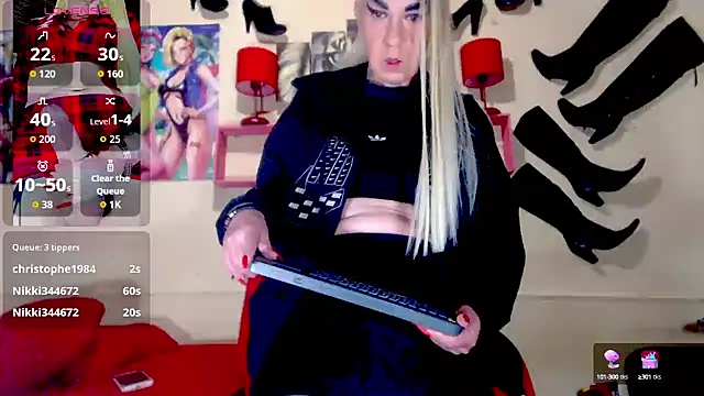 blondehot5v online show from 10/11/25, 12:04