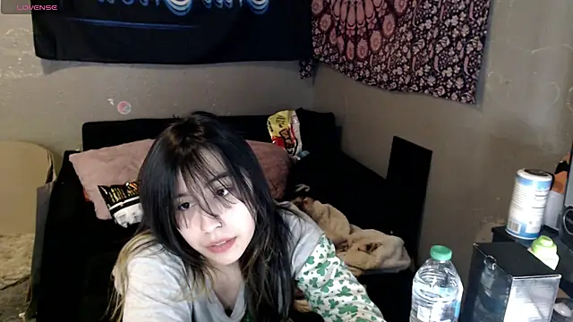 London Ray online show from 11/02/25, 09:11