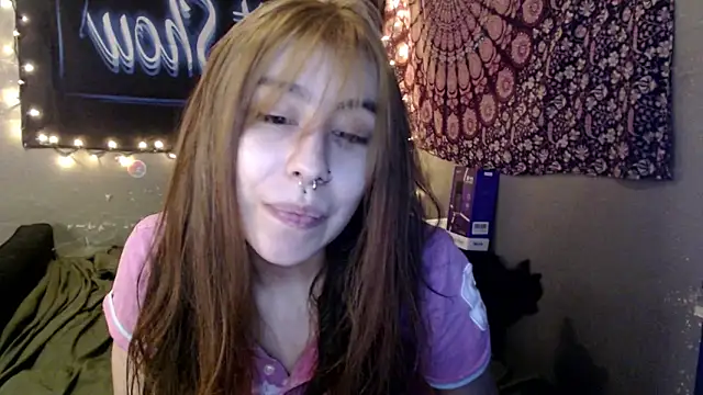 London Ray online show from 06/15/26, 12:57