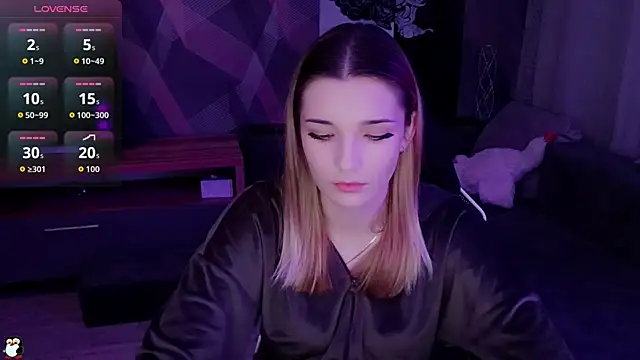 Snapshot of Sandy_Belle chatting on 11/09/25, 04:38 Sandy Belle online show from 11/09/25, 04:38