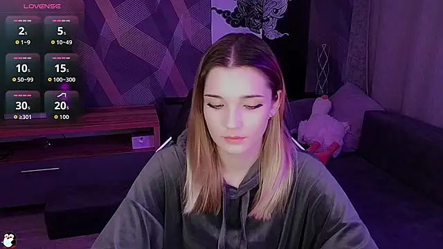 Snapshot of Sandy_Belle chatting on 11/20/25, 07:57 Sandy Belle online show from 11/20/25, 07:57