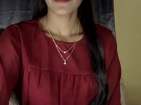 zara Khan0 online show from 10/11/25, 01:42