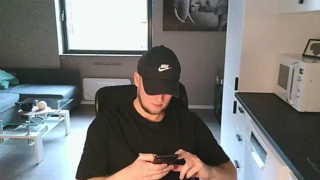 Snapshot of Dartanjanas13 chatting on 11/02/25, 12:07 Dartanjanas13 online show from 11/02/25, 12:07