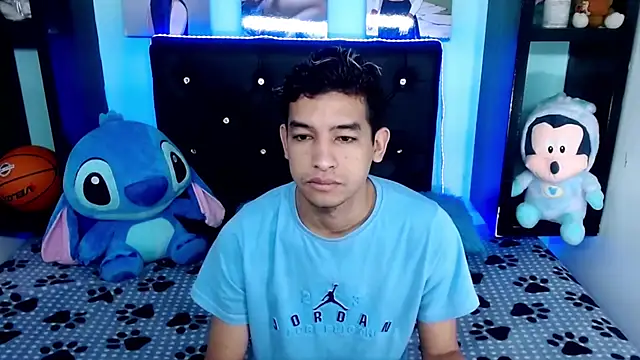 x oliver x online show from 09/12/25, 04:56