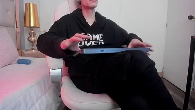 dark sun302 online show from 11/05/25, 09:59