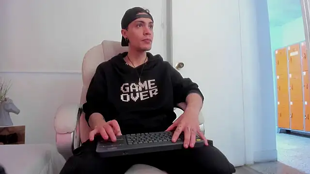 dark sun302 online show from 11/30/25, 09:30