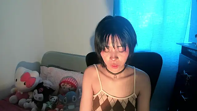 Snapshot of dolliette24 chatting on 09/21/25, 07:15 dolliette24 online show from 09/21/25, 07:15