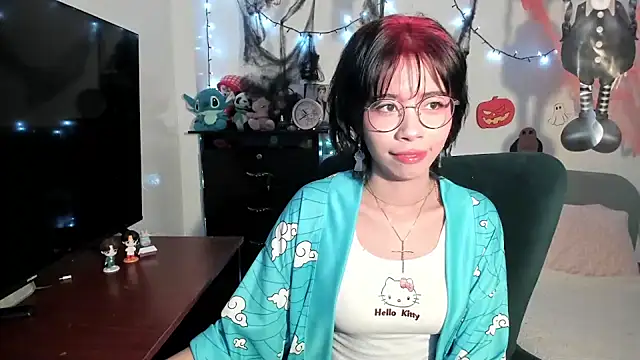 Snapshot of dolliette24 chatting on 10/26/25, 08:48 dolliette24 online show from 10/26/25, 08:48