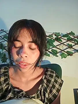 dolliette24 online show from 06/13/26, 04:43