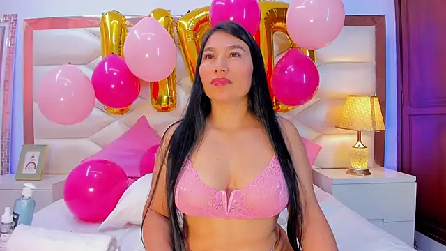 KarinaGomezxxx online show from 10/08/25, 02:14