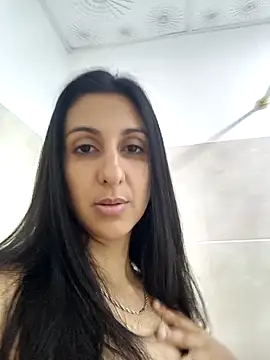 Snapshot of Saloriz_Col chatting on 09/12/25, 02:33 Saloriz Col online show from 09/12/25, 02:33