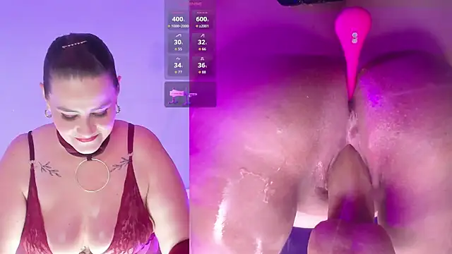 ErikaMontiel   online show from 09/30/25, 08:25