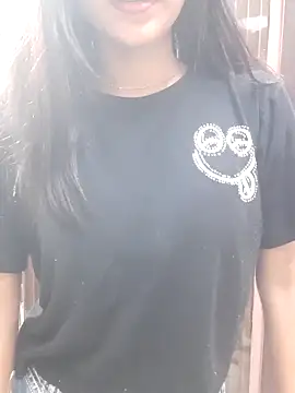 Snapshot of Raj-kumari chatting on 11/07/25, 04:40 Raj-kumari online show from 11/07/25, 04:40