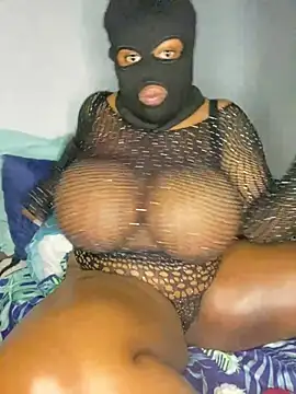 curvywithbigtitties online show from 07/31/26, 08:08