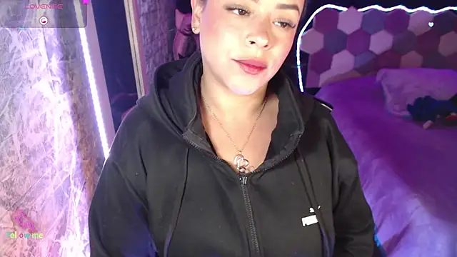 Danniela20 online show from 06/16/26, 04:48