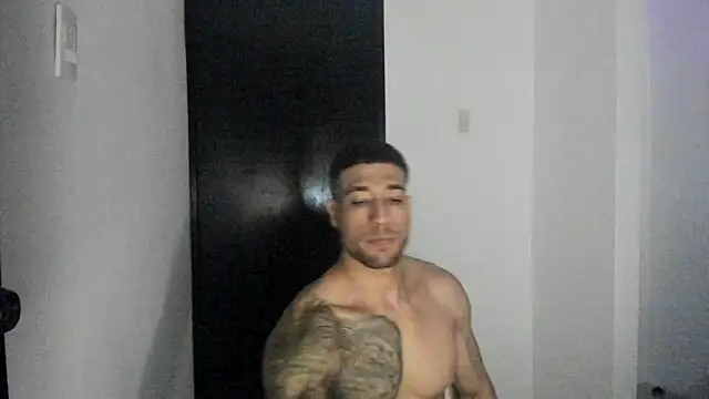 ThiagoLugo online show from 05/20/26, 03:56