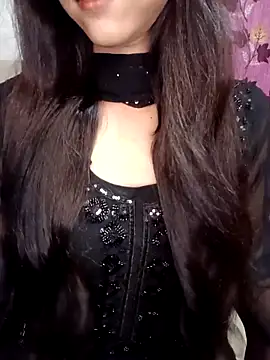 Queen Pooja7 online show from 09/08/25, 03:55
