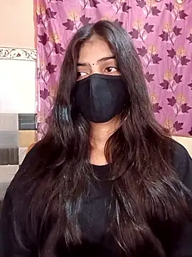 Queen Pooja7 online show from 09/23/25, 05:05