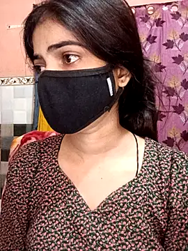 Queen Pooja7 online show from 10/09/25, 05:33