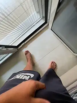 Snapshot of Mrdim26 chatting on 10/01/25, 07:25 Mrdim26 online show from 10/01/25, 07:25