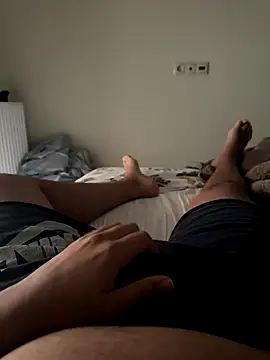 Snapshot of Mrdim26 chatting on 10/20/25, 06:58 Mrdim26 online show from 10/20/25, 06:58