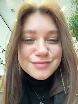 lucy-joy online show from 05/01/26, 07:46