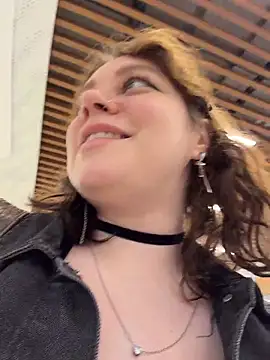 lucy-joy online show from 05/14/26, 10:33