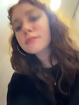 lucy-joy online show from 07/06/26, 03:03