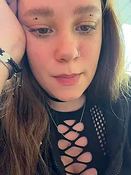 lucy-joy online show from 07/28/26, 02:13
