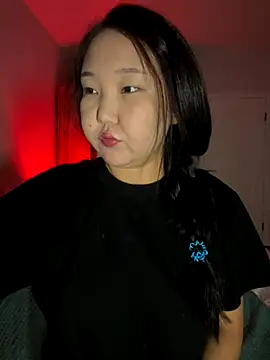 tammy gun online show from 10/10/25, 05:23