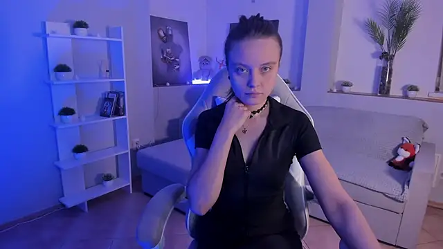 AlicePill online show from 11/24/25, 01:27