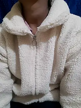 AnkitaDevi online show from 12/05/25, 04:10