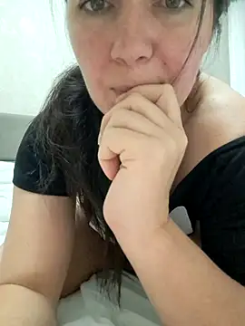 Snapshot of simpledi chatting on 05/19/26, 02:29 simpledi online show from 05/19/26, 02:29