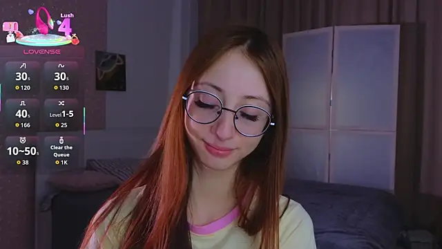 AvrilLeMell online show from 10/16/25, 10:11