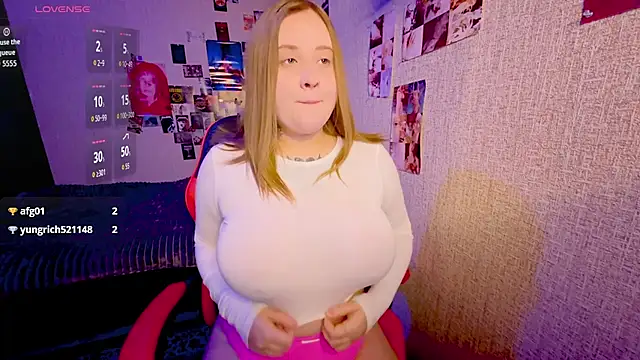 NaomiRey1 online show from 07/31/26, 06:40