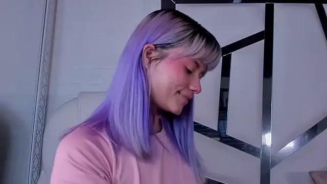 Snapshot of barbieambar chatting on 11/16/25, 03:28 barbieambar online show from 11/16/25, 03:28