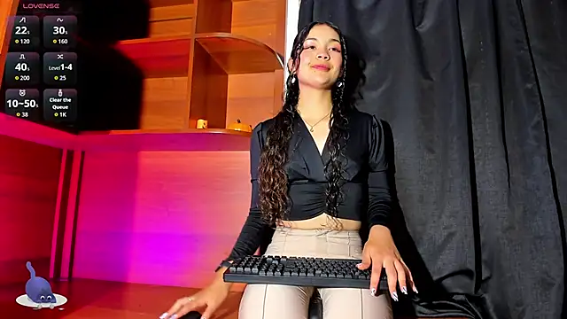 Camilla Miller01 online show from 11/26/25, 09:05