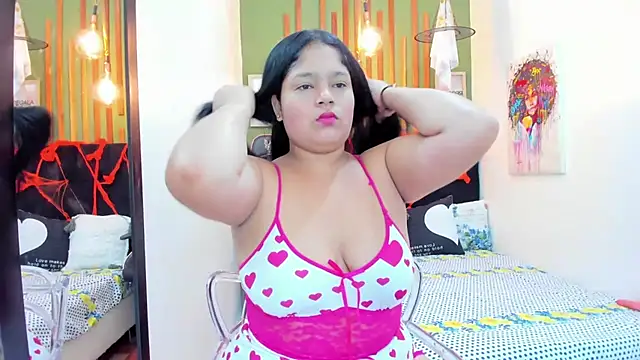 Laura Sex19 online show from 10/18/25, 12:06