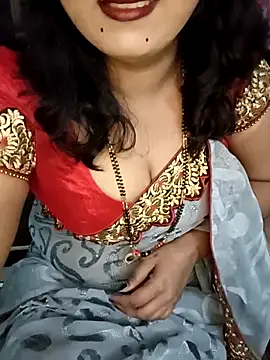 Snapshot of Niharika555 chatting on 02/19/26, 05:09 Niharika555 online show from 02/19/26, 05:09