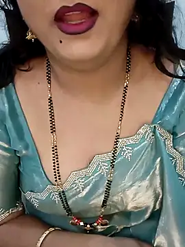 Snapshot of Niharika555 chatting on 02/22/26, 01:09 Niharika555 online show from 02/22/26, 01:09