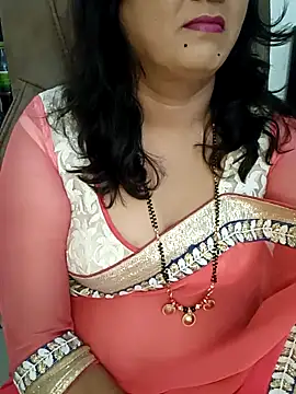 Snapshot of Niharika555 chatting on 03/05/26, 08:10 Niharika555 online show from 03/05/26, 08:10